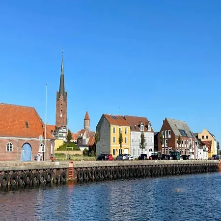 Lägenhet 4 Person In Nakskov