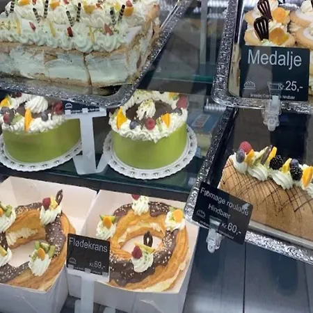 4 Person In * Nakskov